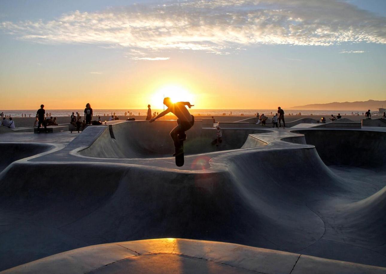 Behind The Soaring Popularity of Surf Skating in Thailand