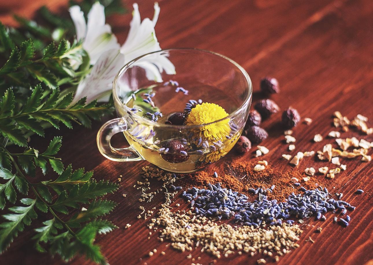 7 Teas for Anxiety and Stress