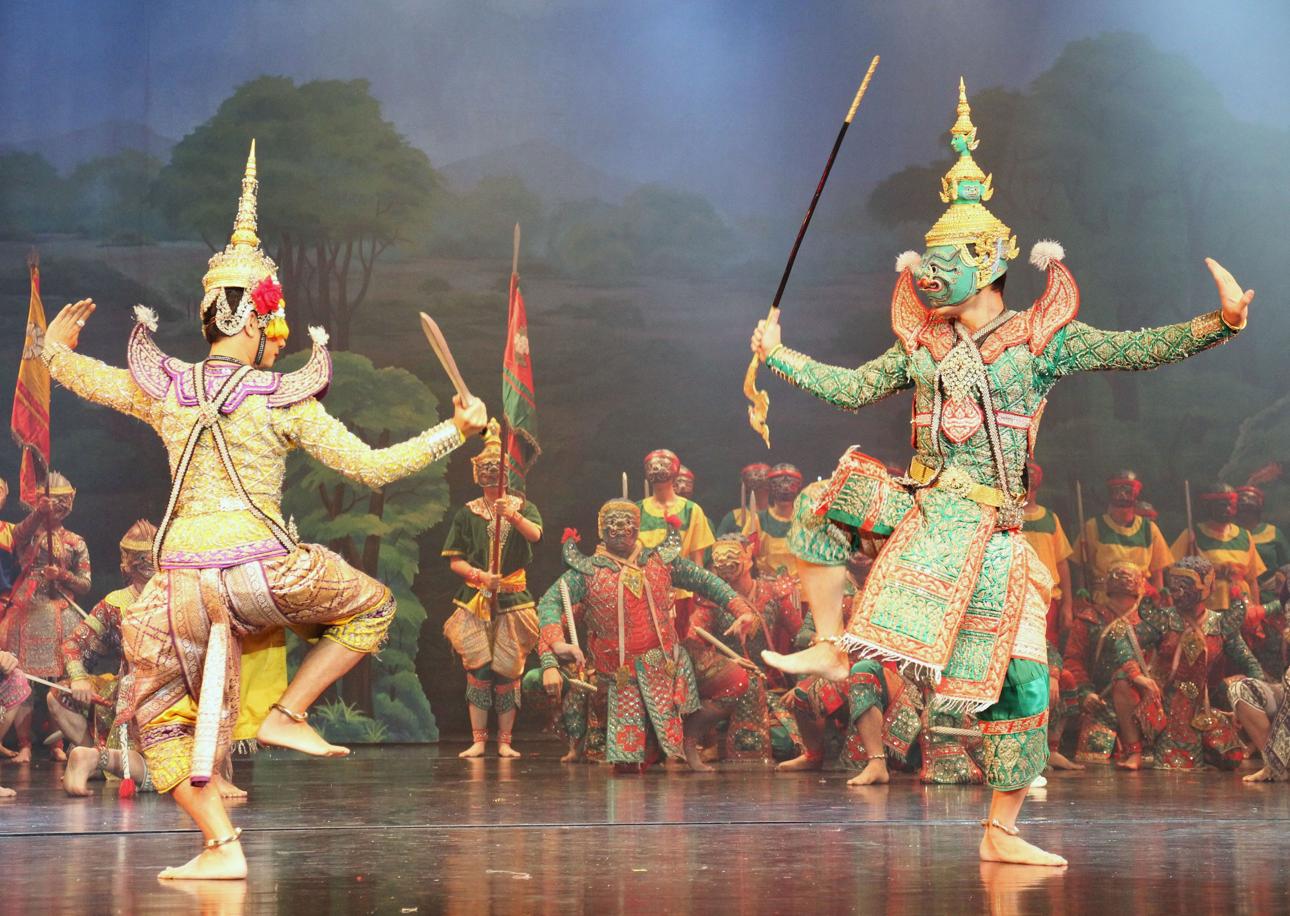 Breaking Gender Barriers: Sisters Challenge Norms as Female Performers of Male Role in Thai Masked Dance