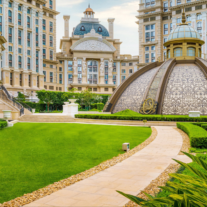 Experience Macau’s One-Stop Luxury Destination