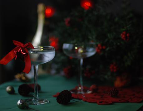 Easy Festive Cocktails To Make This Christmas