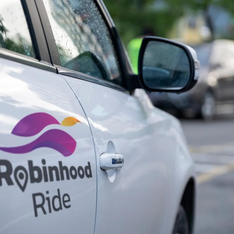 Food Delivery App Robinhood to Launch ‘Robinhood Ride’ This Year