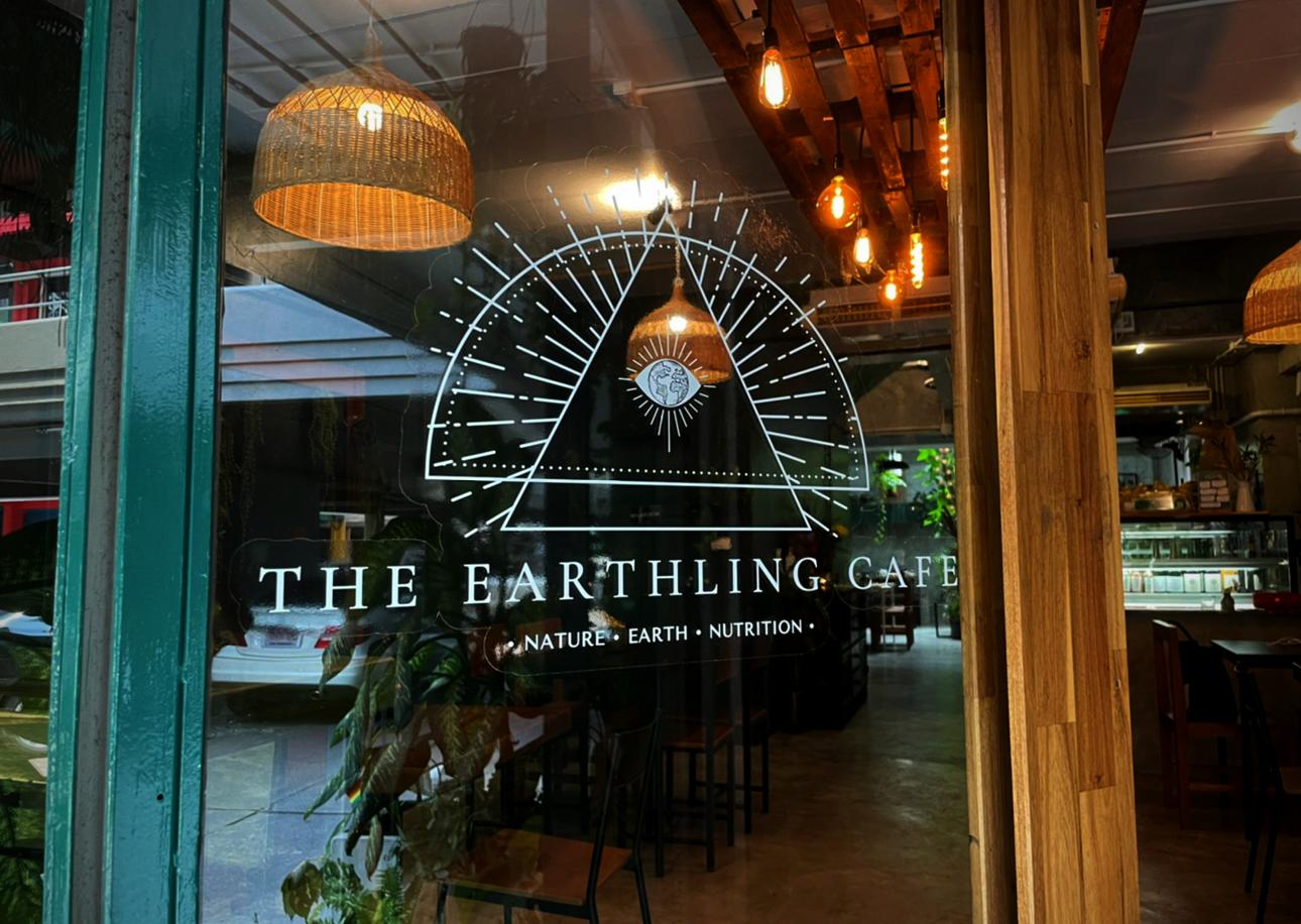 Feel Vibrant, Aligned and Alive at The Earthling Cafe