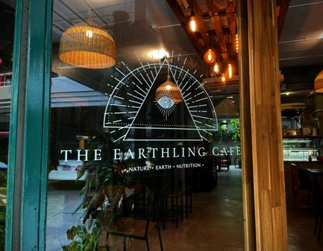 Feel Vibrant, Aligned and Alive at The Earthling Cafe