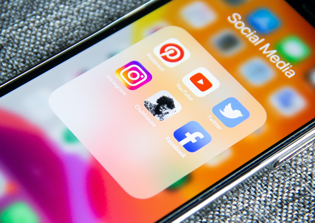 Facebook and Instagram to Charge Users for Blue Verification Badges