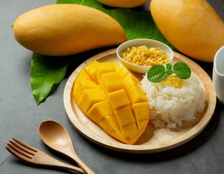 Where to get Sweet and Savory Mango Sticky Rice in Bangkok